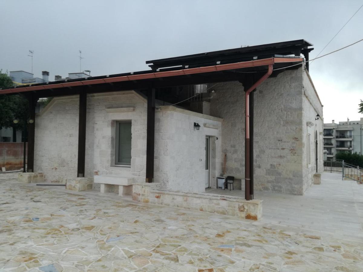 Hostal Trulli Manuela 2 Locorotondo Exterior foto
