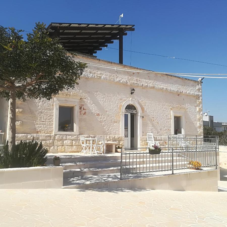 Hostal Trulli Manuela 2 Locorotondo Exterior foto