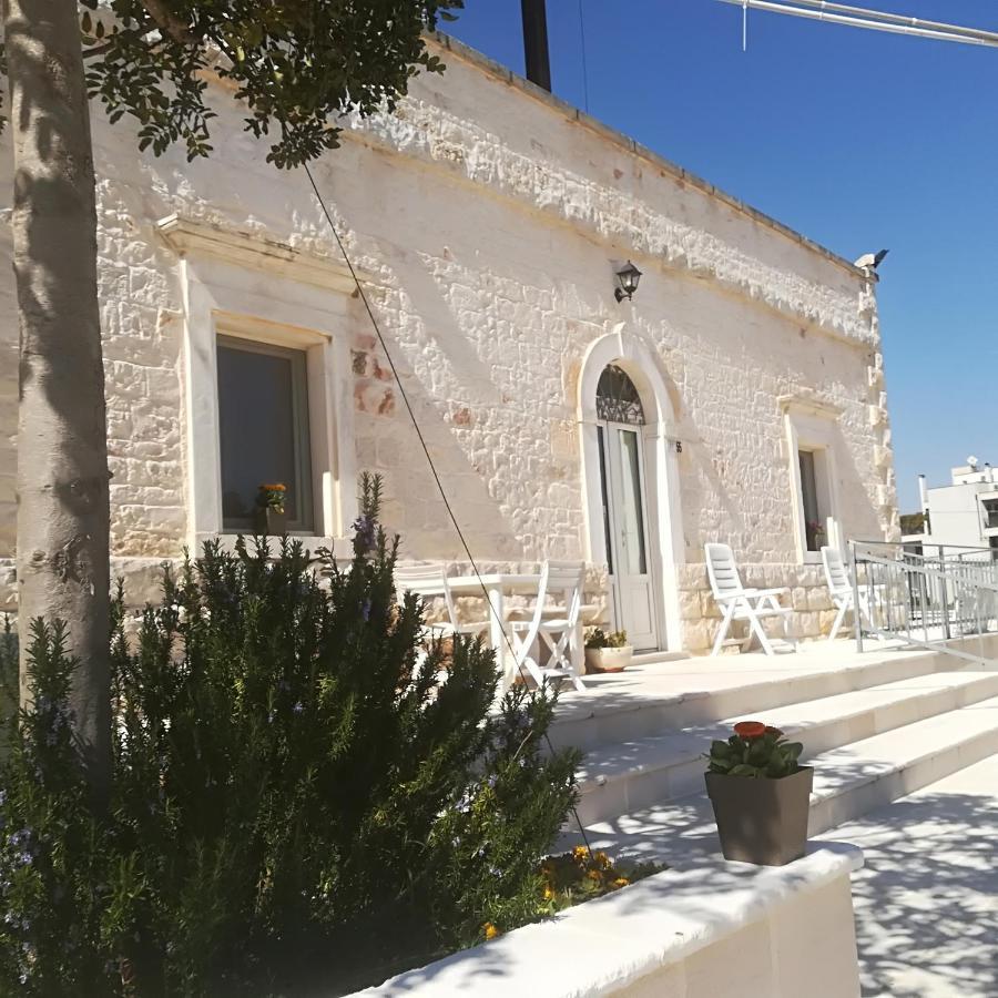 Hostal Trulli Manuela 2 Locorotondo Exterior foto