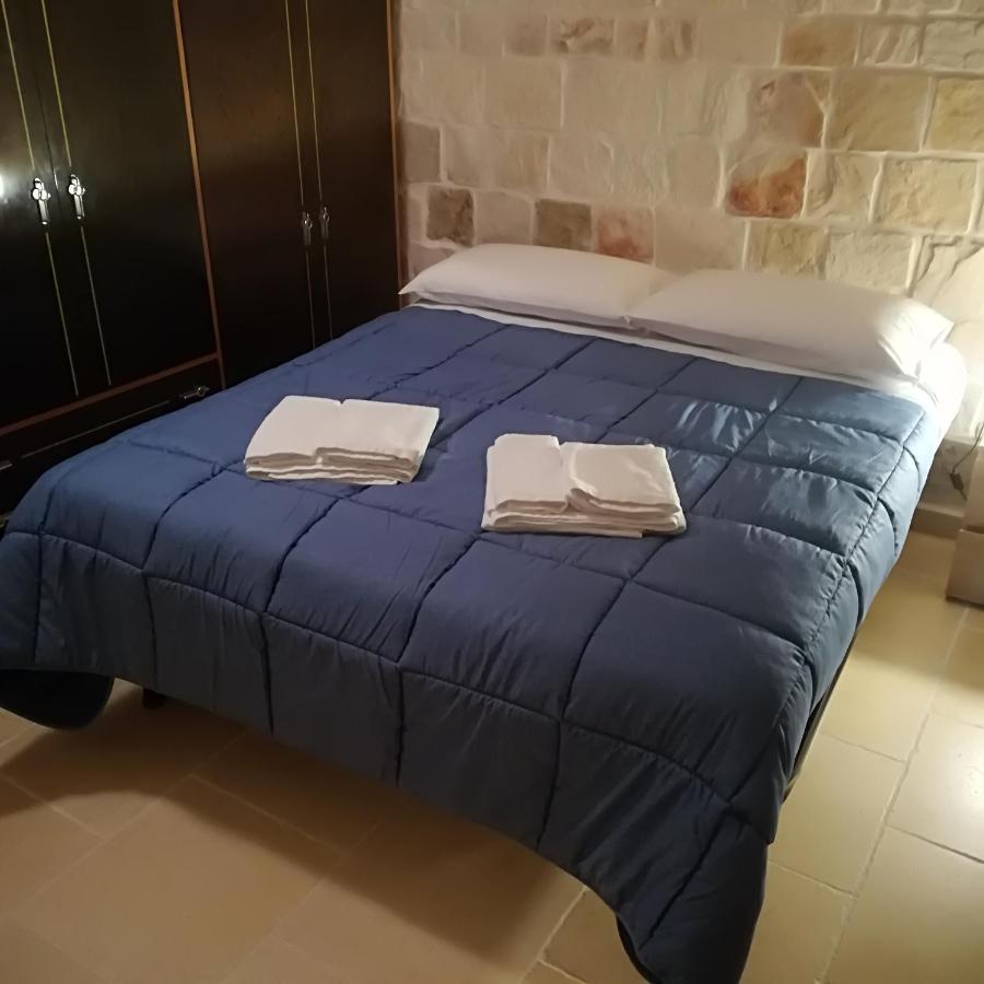 Hostal Trulli Manuela 2 Locorotondo Exterior foto