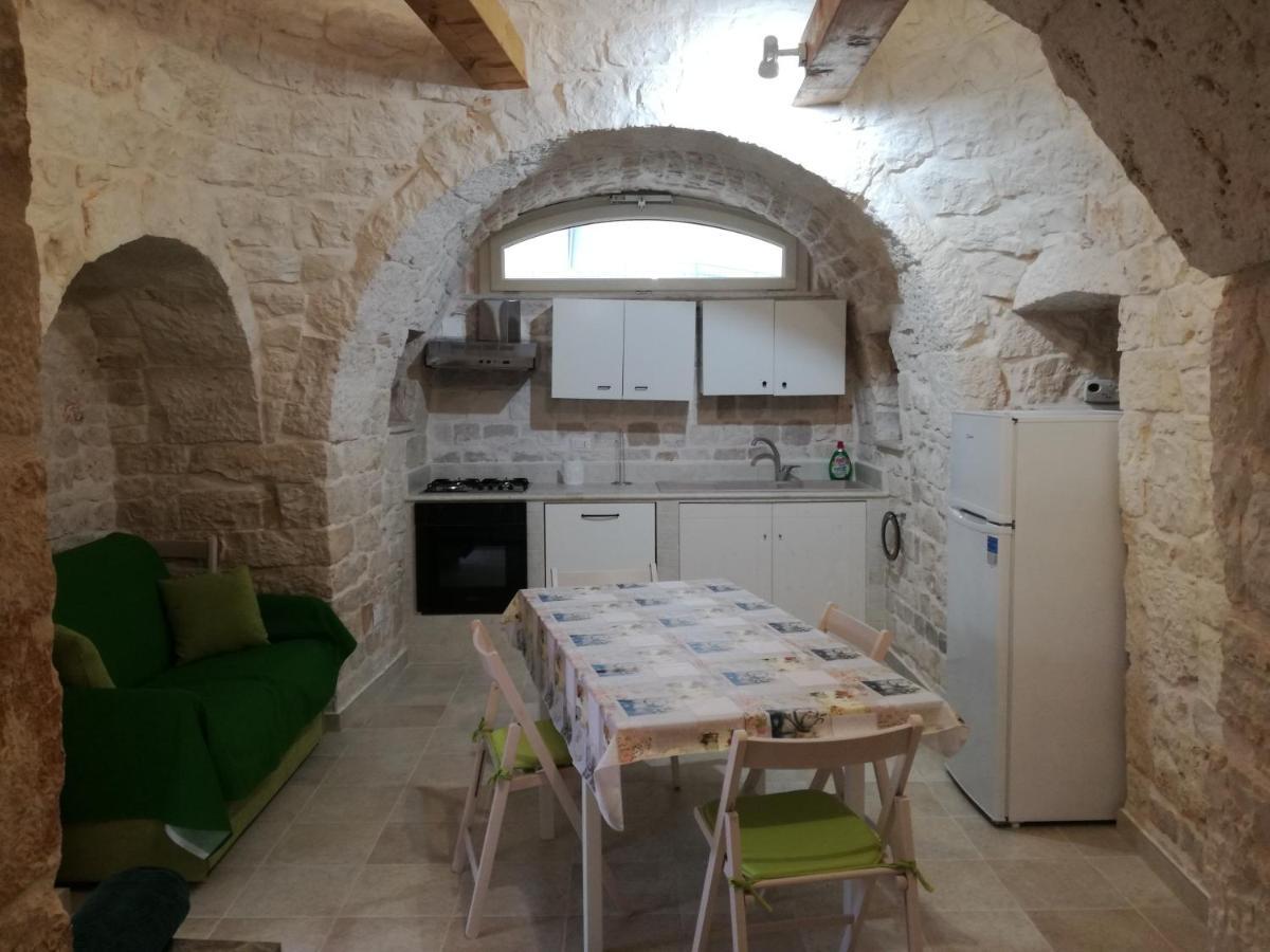Hostal Trulli Manuela 2 Locorotondo Exterior foto